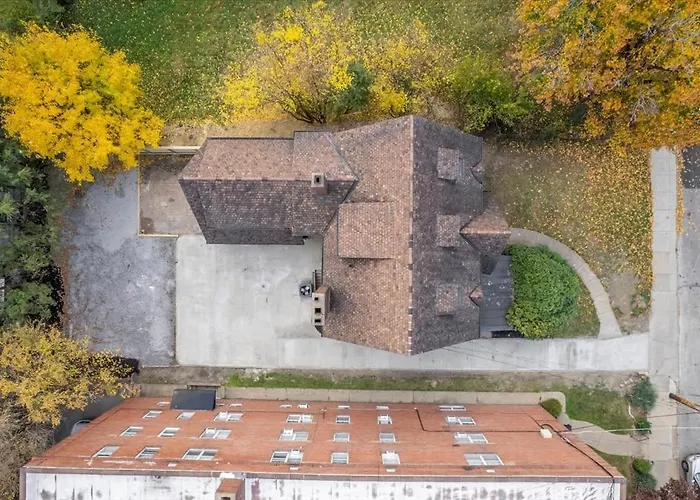 The Walnut - The Family Holiday home Pittsburgh