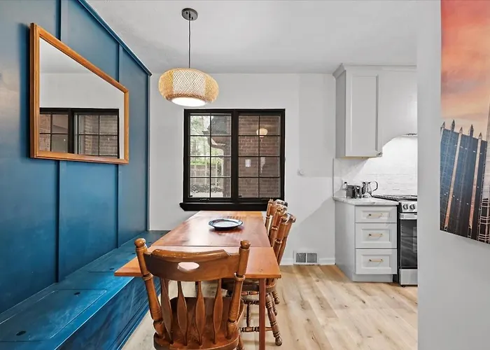 Holiday home The Walnut - The Family Pittsburgh