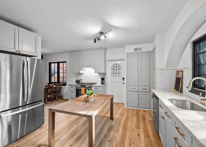 Holiday home The Walnut - The Family Pittsburgh